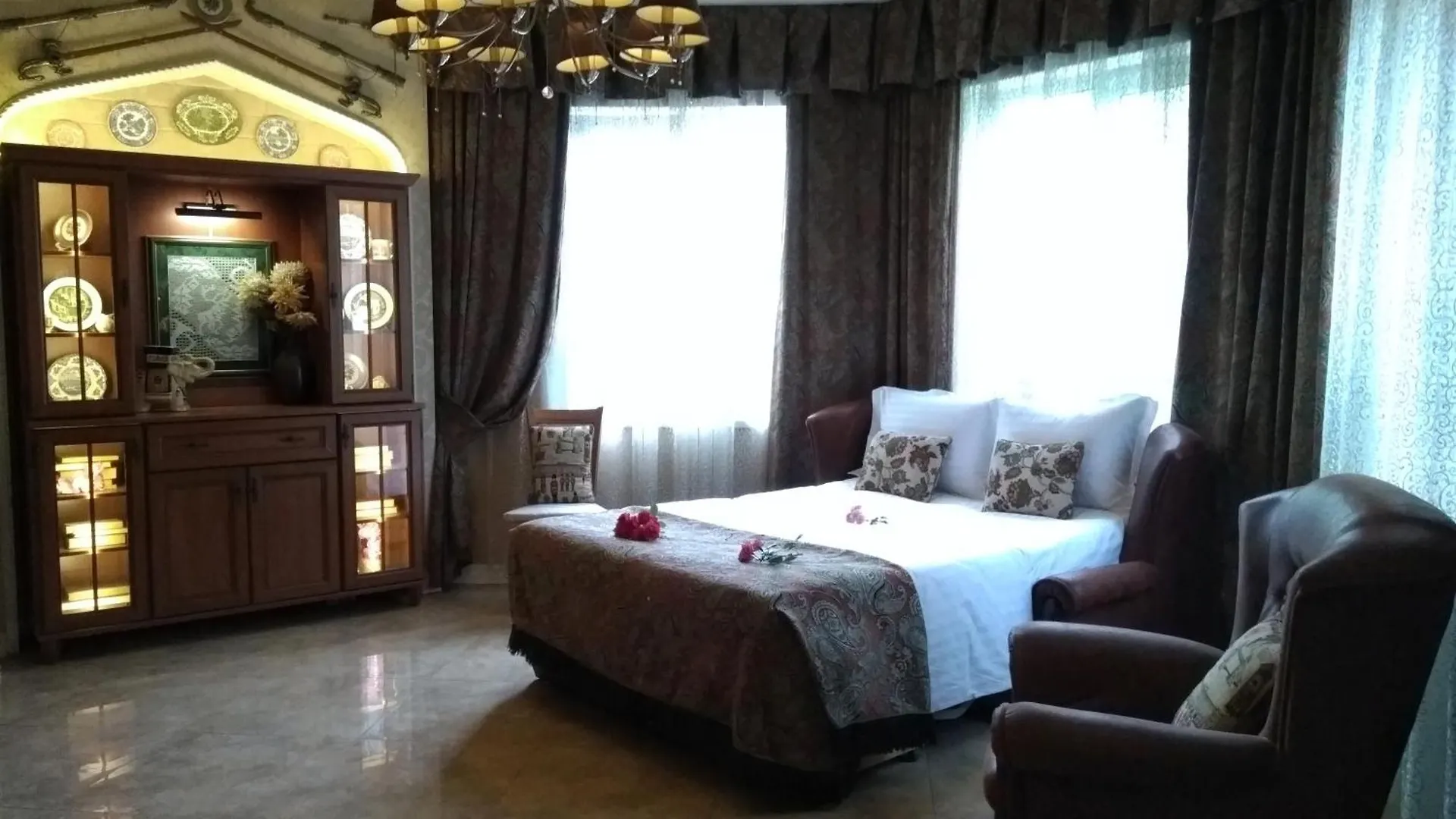 Apart-Otel' Na Cherkasskoi Kiev